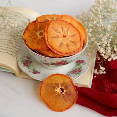چیپس-خرمالو-۳.jpg