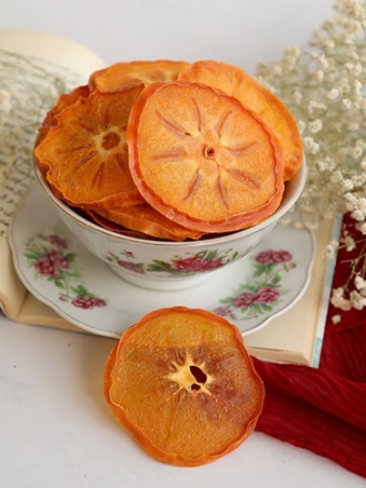 چیپس-خرمالو-۳.jpg