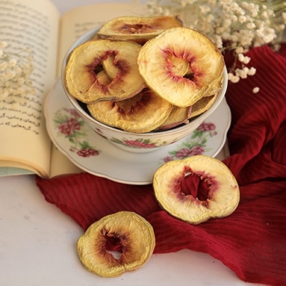 چیپس-هلو-سفید-۴.jpg